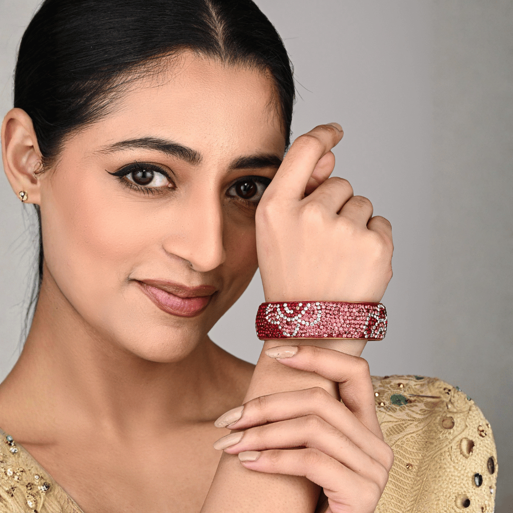 Ethnic maroon toned stone studded kada made with lac