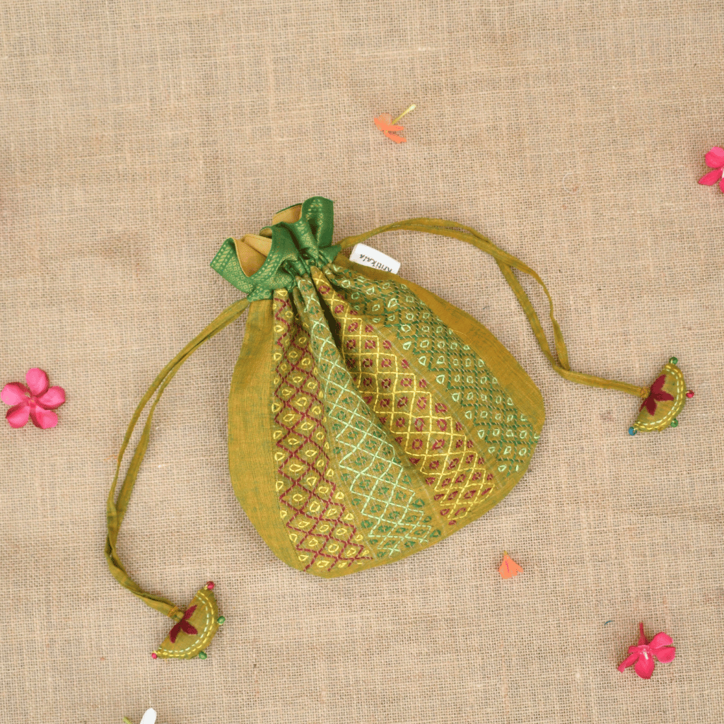 Handmade cotton potlis with tassels in assorted colours