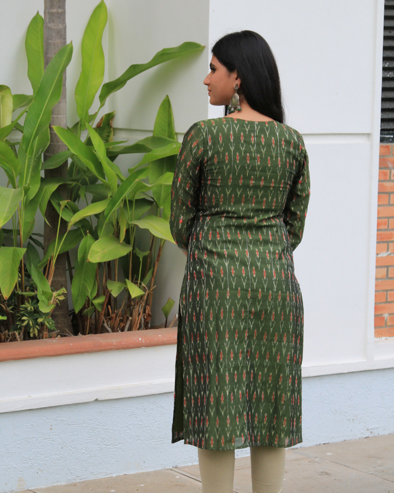 Mehendi green ikat silk kurta with hand embroidery