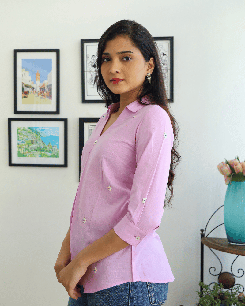 Embroidered short top in purple cotton - side