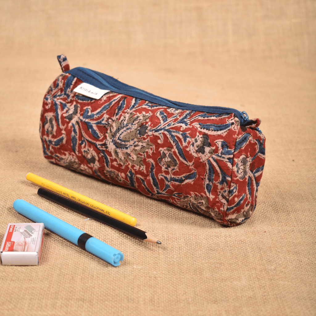 Red kalamkari round quilted case - side