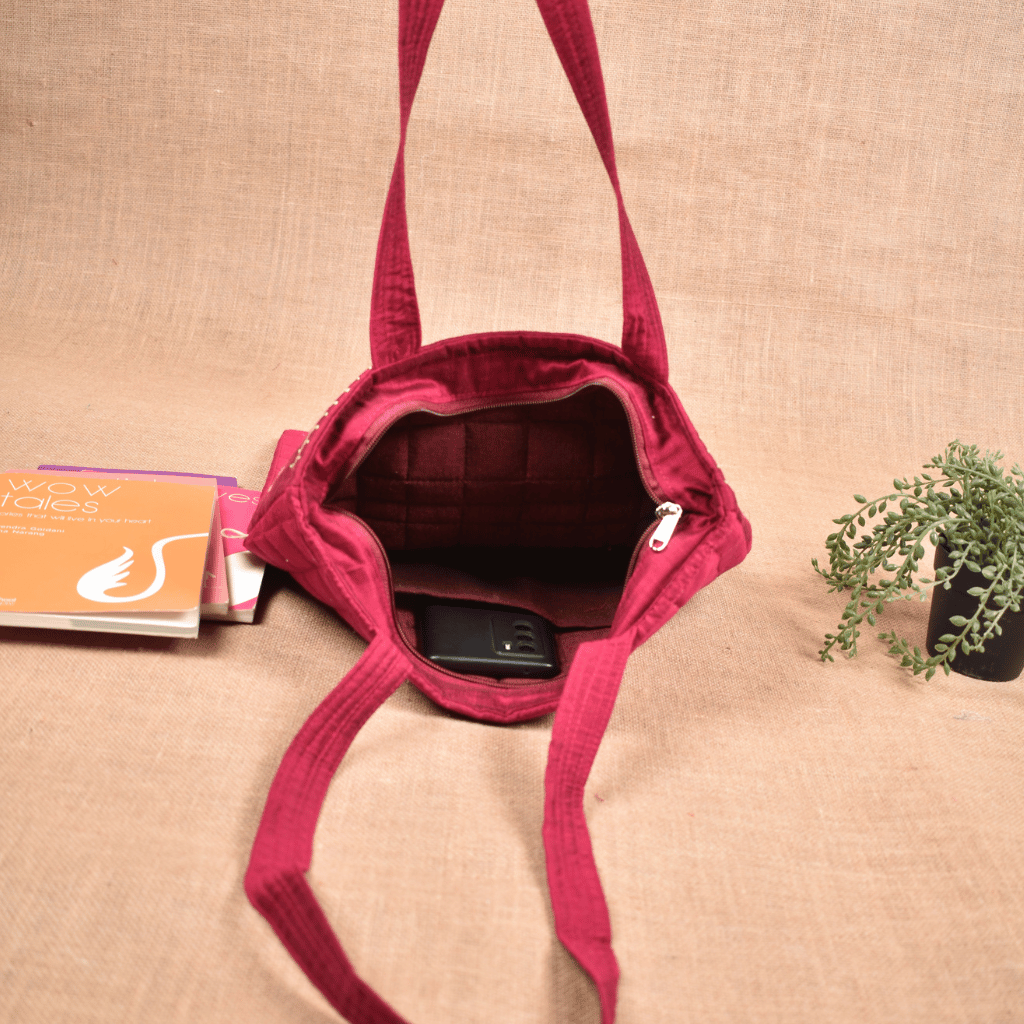 Maroon silk embroidered tote bag - inside