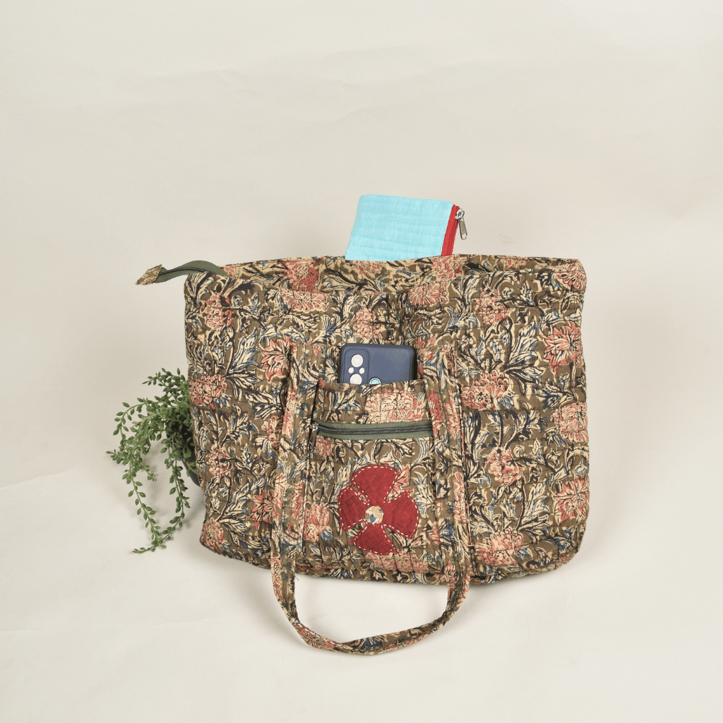 Quilted Green Kalamkari Large Tote Bag - pockets
