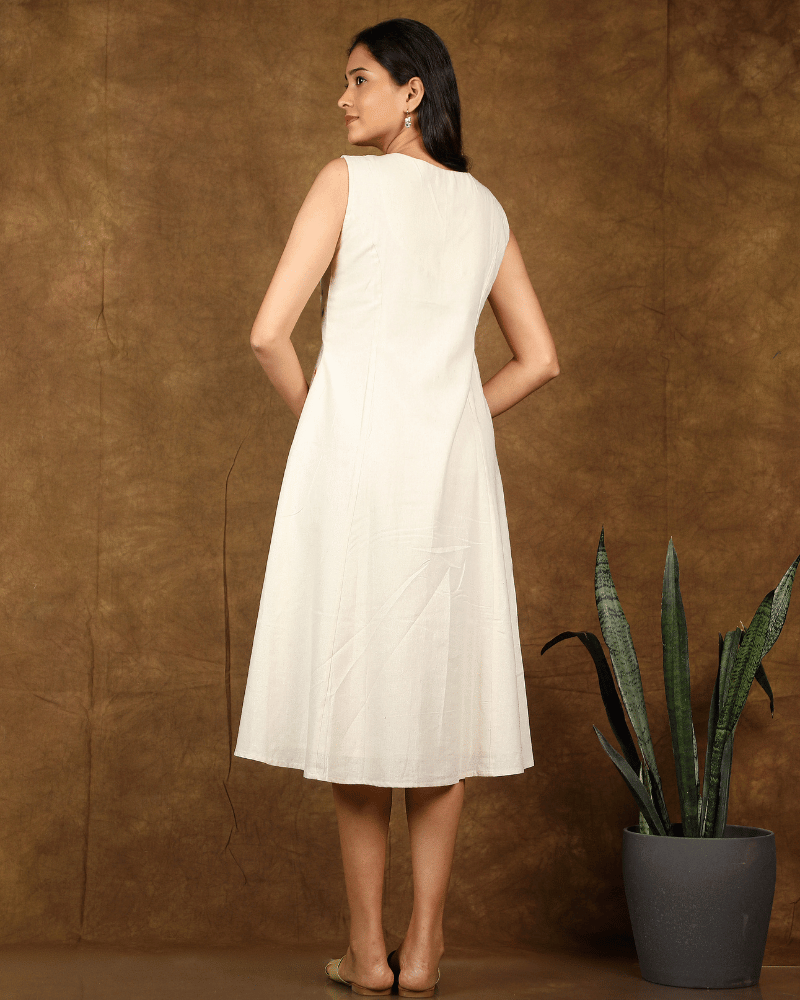 Sleeveless A line Summer frock - back