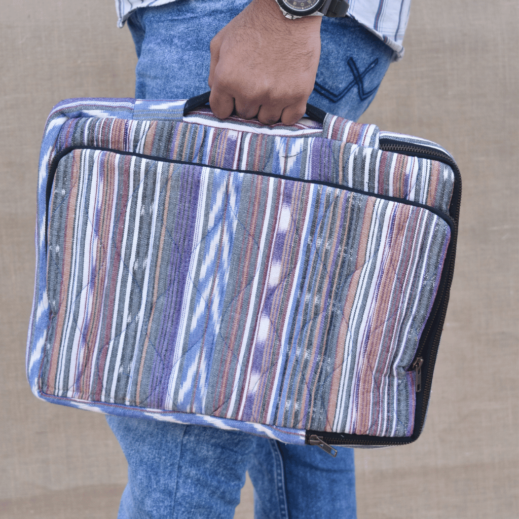 Multicolor ikat quilted laptop bag - handle