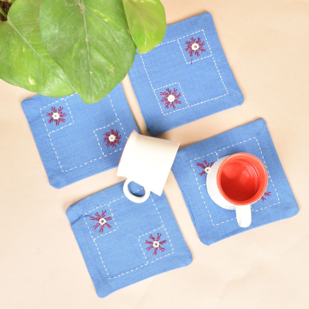 Blue cotton embroidered table coaster