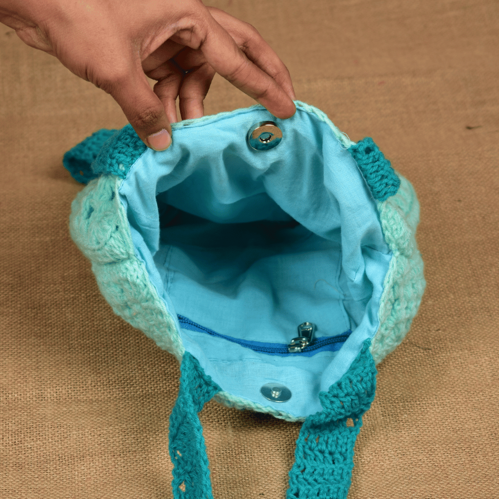 Green  & Tulle Crochet Sling Bag - inside