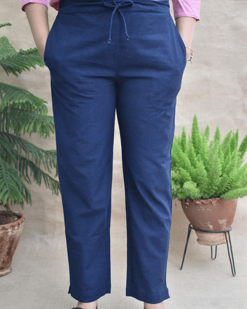 Blue cotton pant with two pockets - front