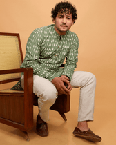 Men Green Ikat Cotton Short Kurta With Full Sleeves