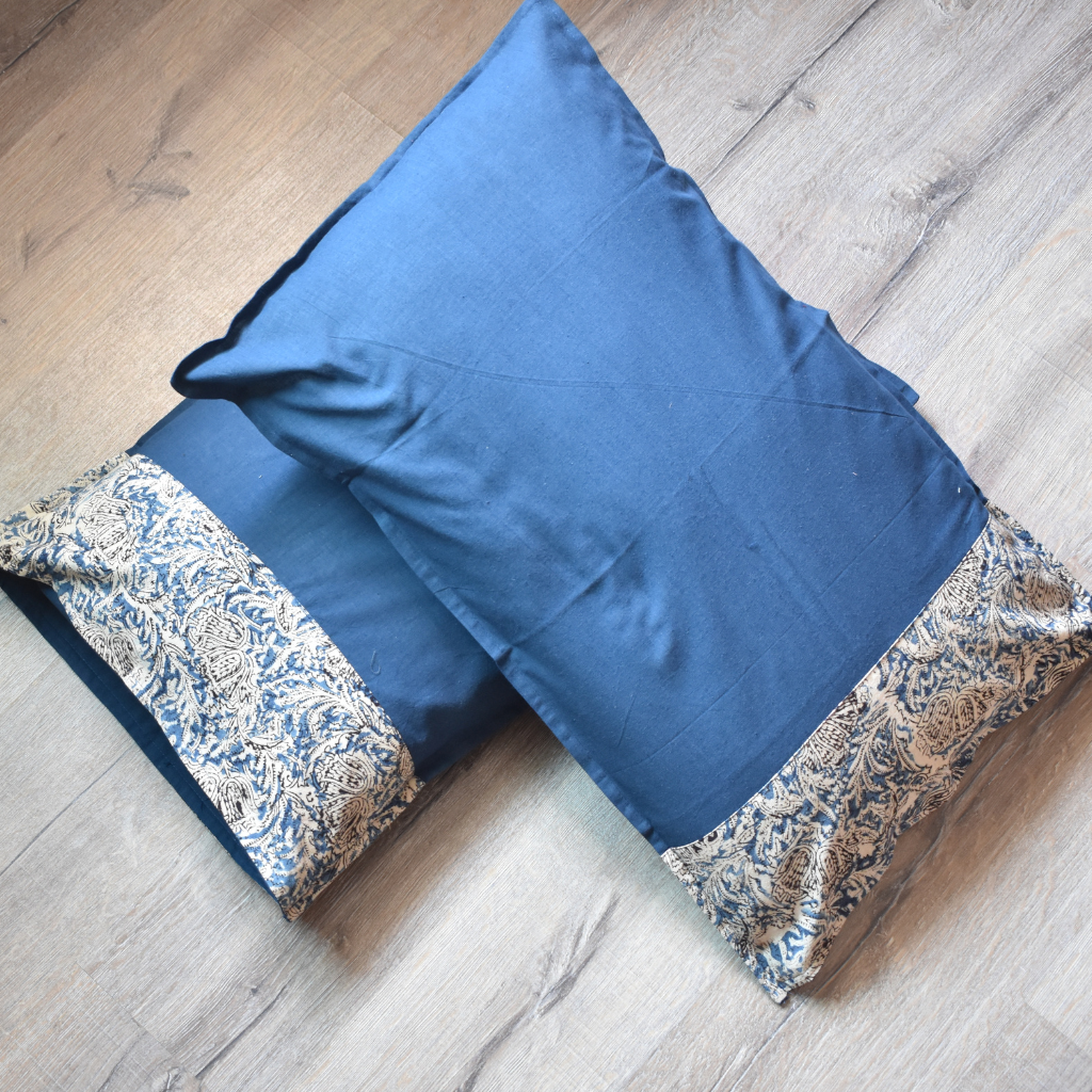 Blue Mangalgiri Pillow Cover Pair With Kalamkari Design
