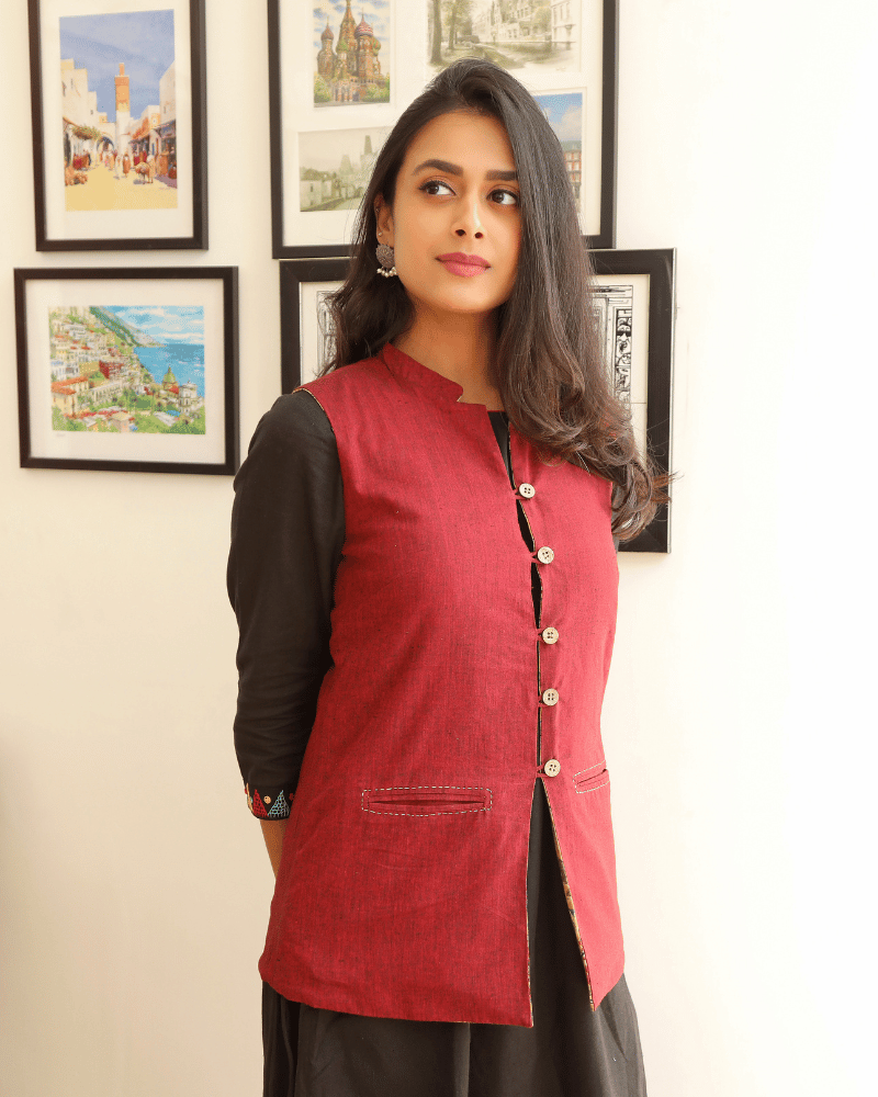 Reversible nehru jacket in red cotton - front