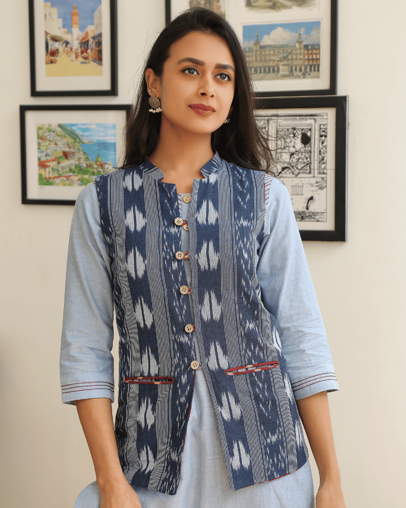 Reversible women's jacket in blue ikat - front