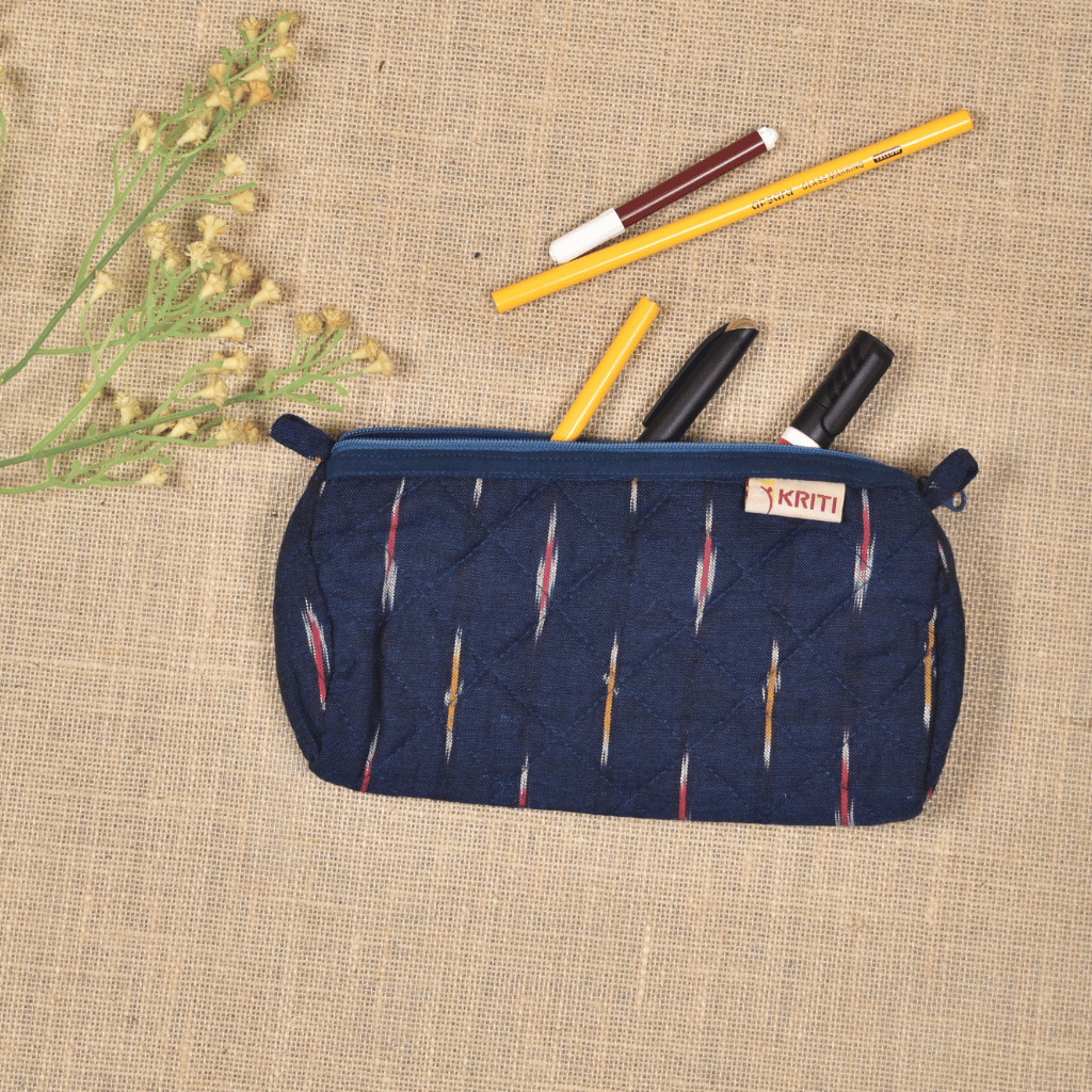 Blue Ikat round quilted case - flat