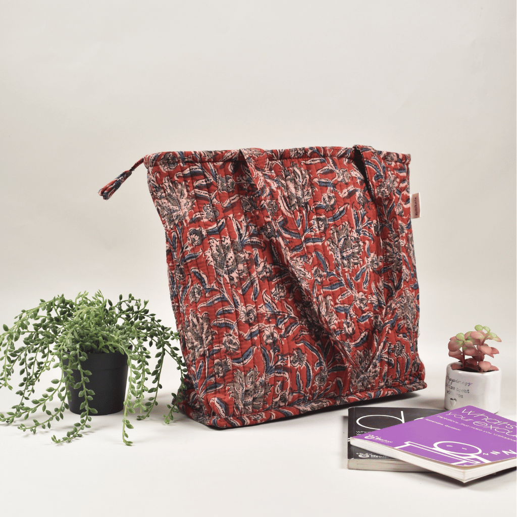 Red kalamkari Quilted tote bag-side