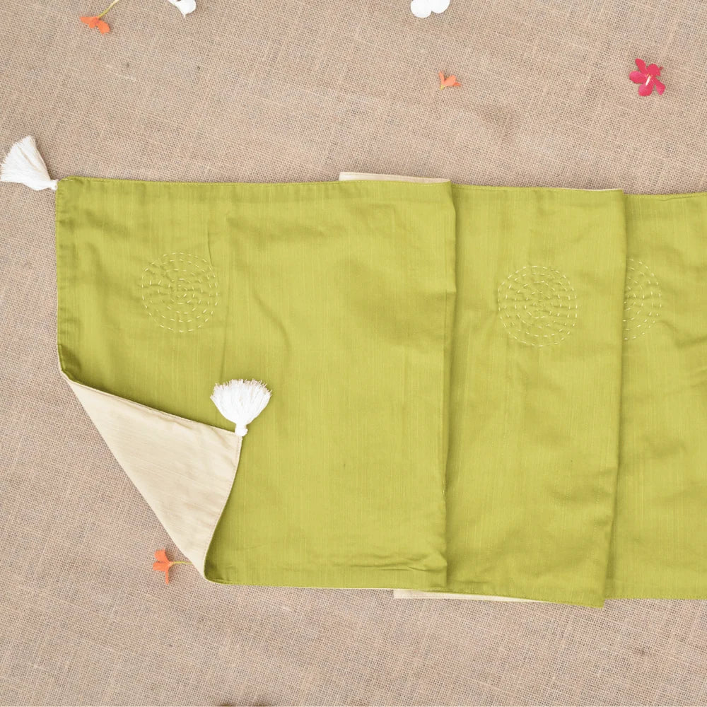 Silk reversible festive table runners - green