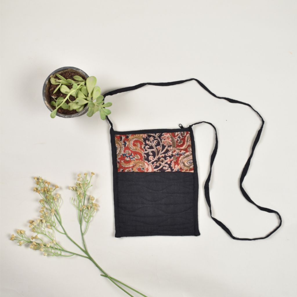 Cotton sling bag with two zips and long strap