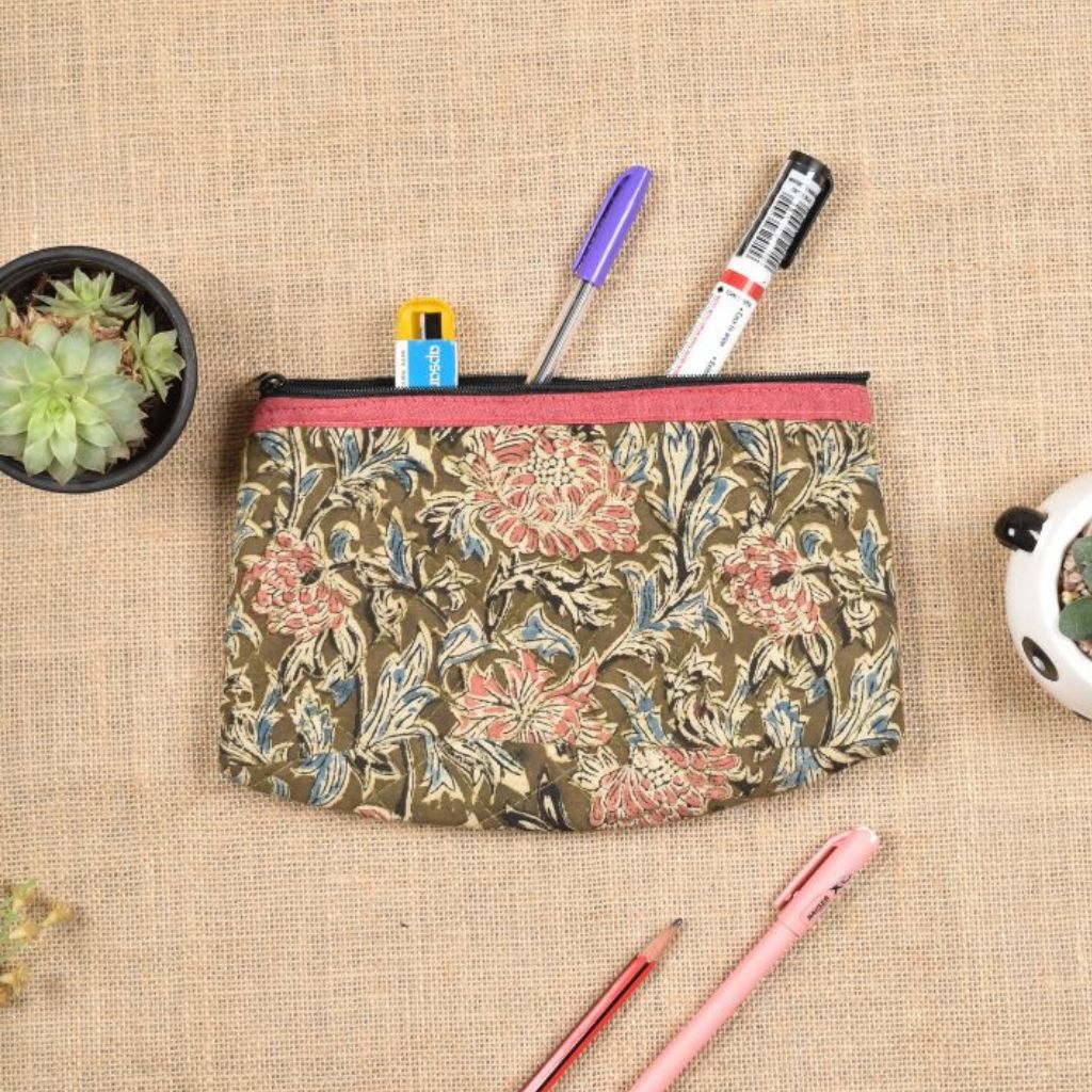 Green kalamkari quilted pouch