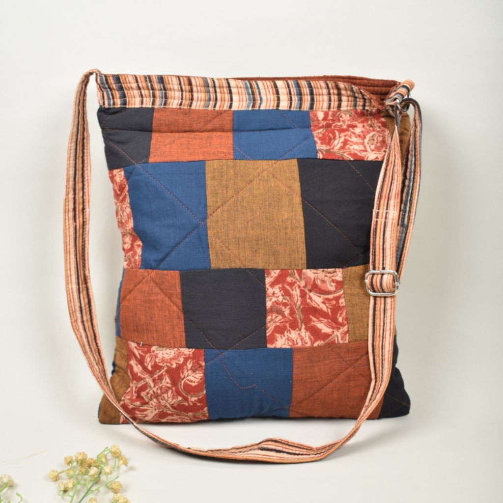Patchwork sling in brown with zip and adjustable strap