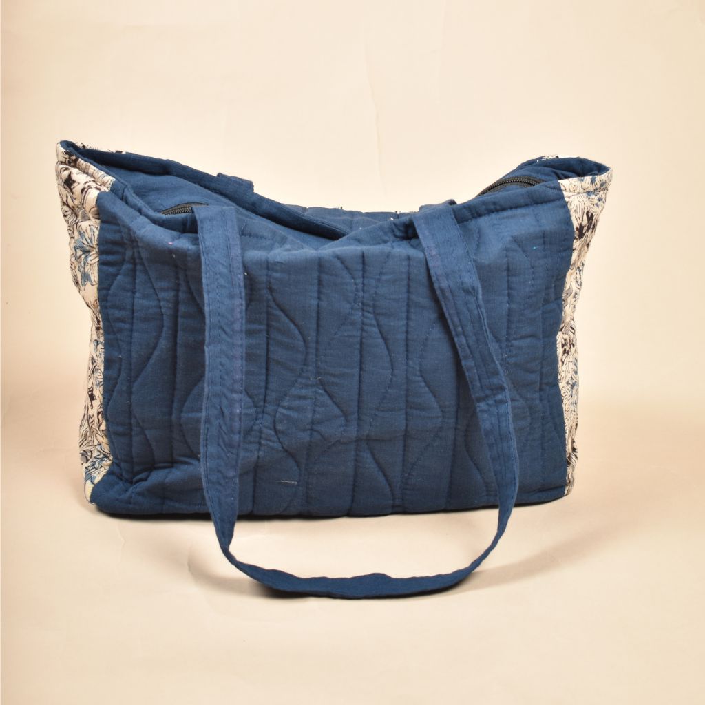 QUILTED BLUE AND WHITE Kalamkari PURSE BAG WITH POCKETS