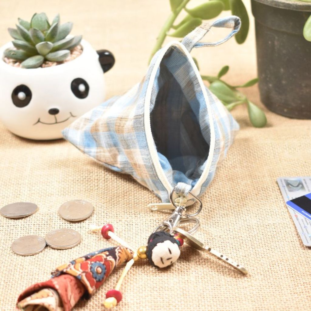 Small coin purse in blue checks fabric