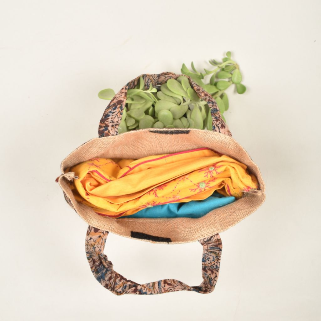 Soft jute tambulam or gift bag with Brown Kalamakri print